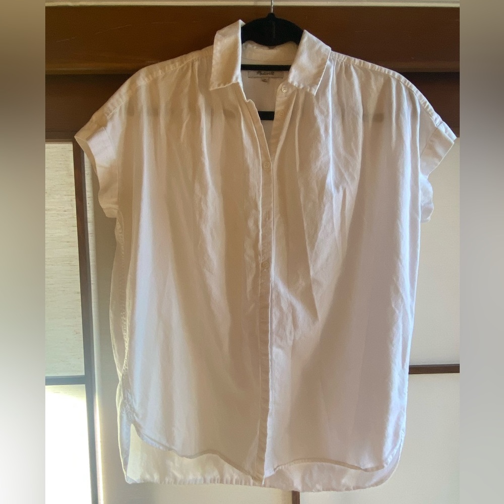 Madewell white short sleeve/cap sleeve button down shirt